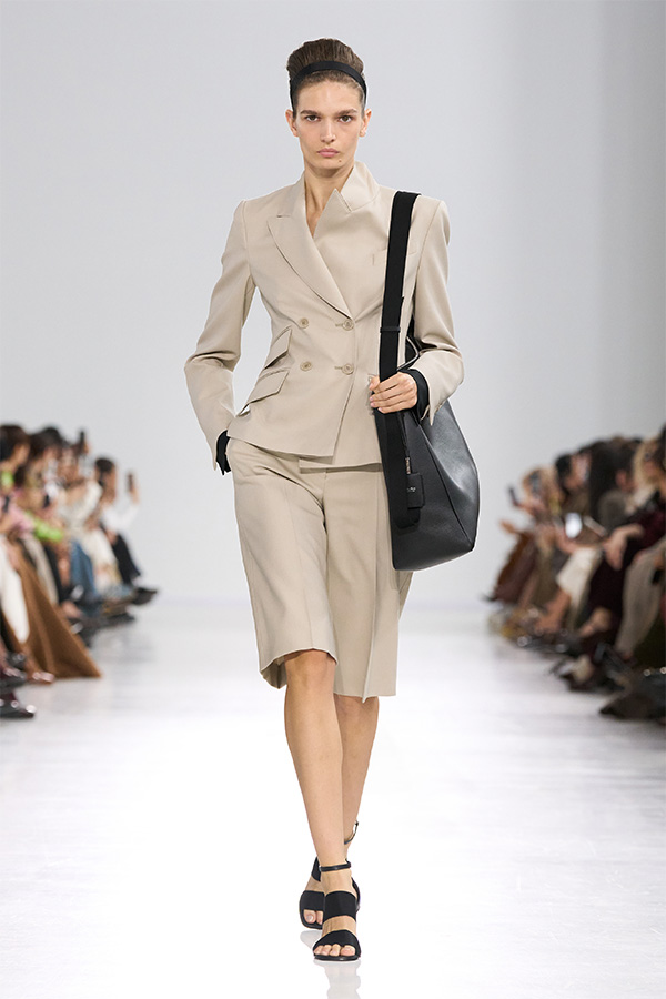 New Spring/Summer 2026 Runway Show: Modern Rococo - Max Mara